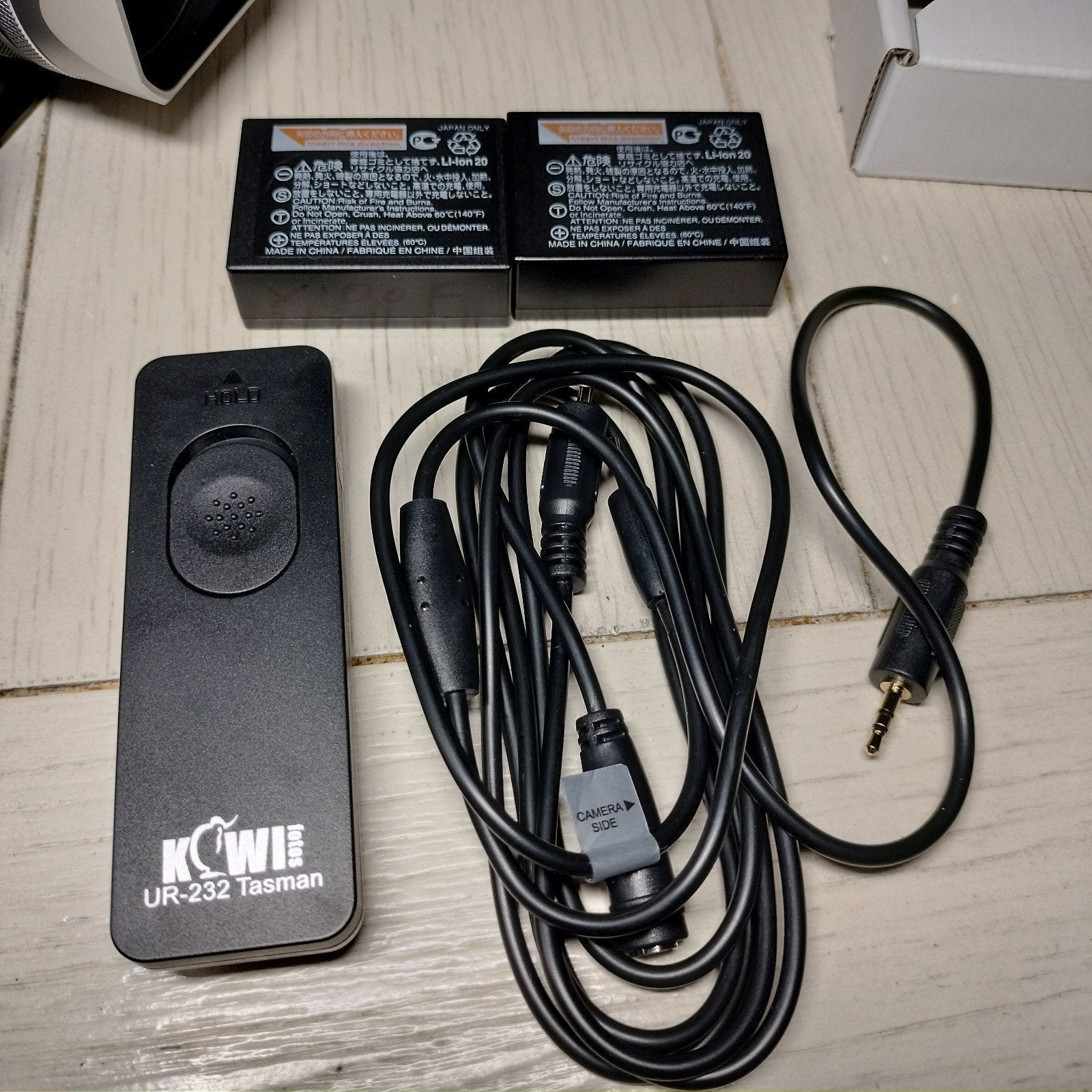 PERFECT Fujifilm x100 vi Camera + Many Extras