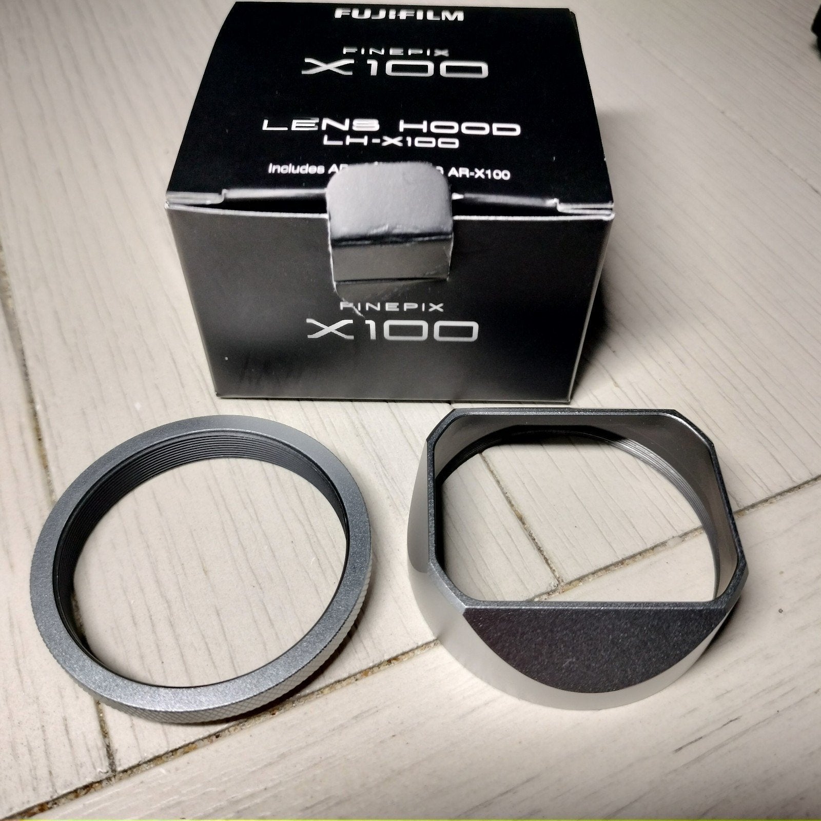 PERFECT Fujifilm x100 vi Camera + Many Extras